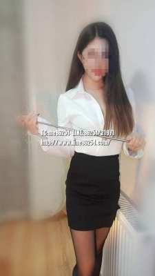 （#輕熟女加黑絲襪OL兼職）超騷包淫蕩 很敢玩 好物喔